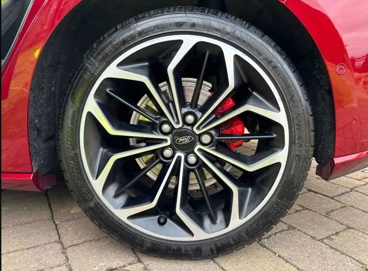 2019-ford-focus-15-st-line-x-hatchback-auto-big-9