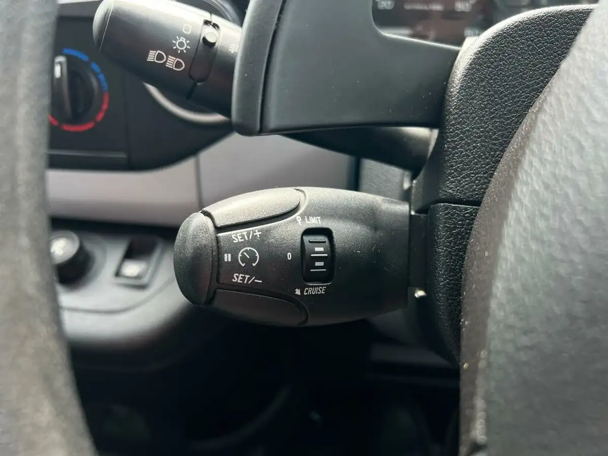 2014-citroen-berlingo-16td-vtr-90ps-airdream-egs6-big-14