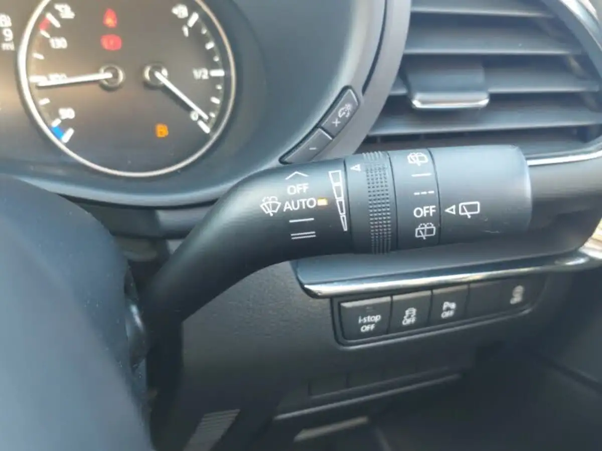 2021-mazda-mazda3-20-se-l-lux-122ps-hatchback-5d-big-13