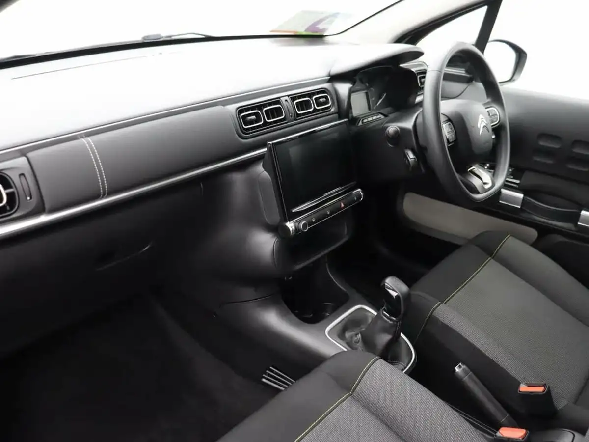 2023-citroen-c3-12-puretech-c-series-edition-83ps-ss-big-18