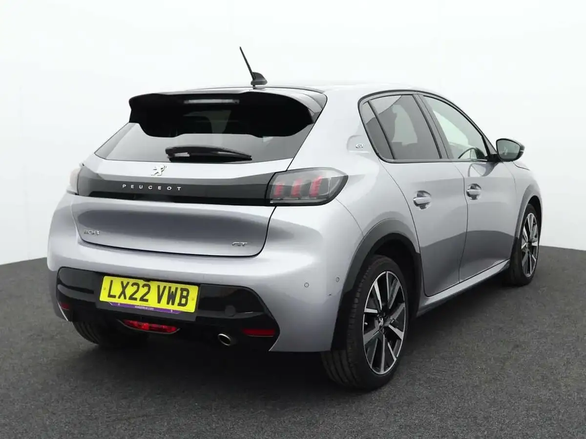 2022-peugeot-208-12-puretech-gt-100bhp-eat8-big-5