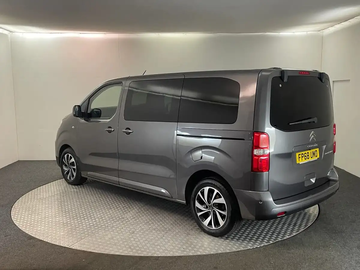2018-citroen-spacetourer-20bluehdi-flair-m-150ps-big-5