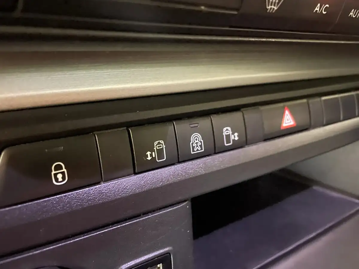 2018-citroen-spacetourer-20bluehdi-flair-m-150ps-big-29