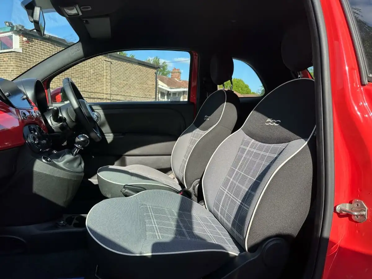 2020-fiat-500-12-lounge-big-14