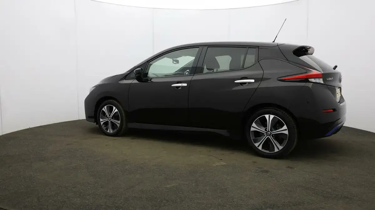2020-nissan-leaf-e-n-connecta-big-66