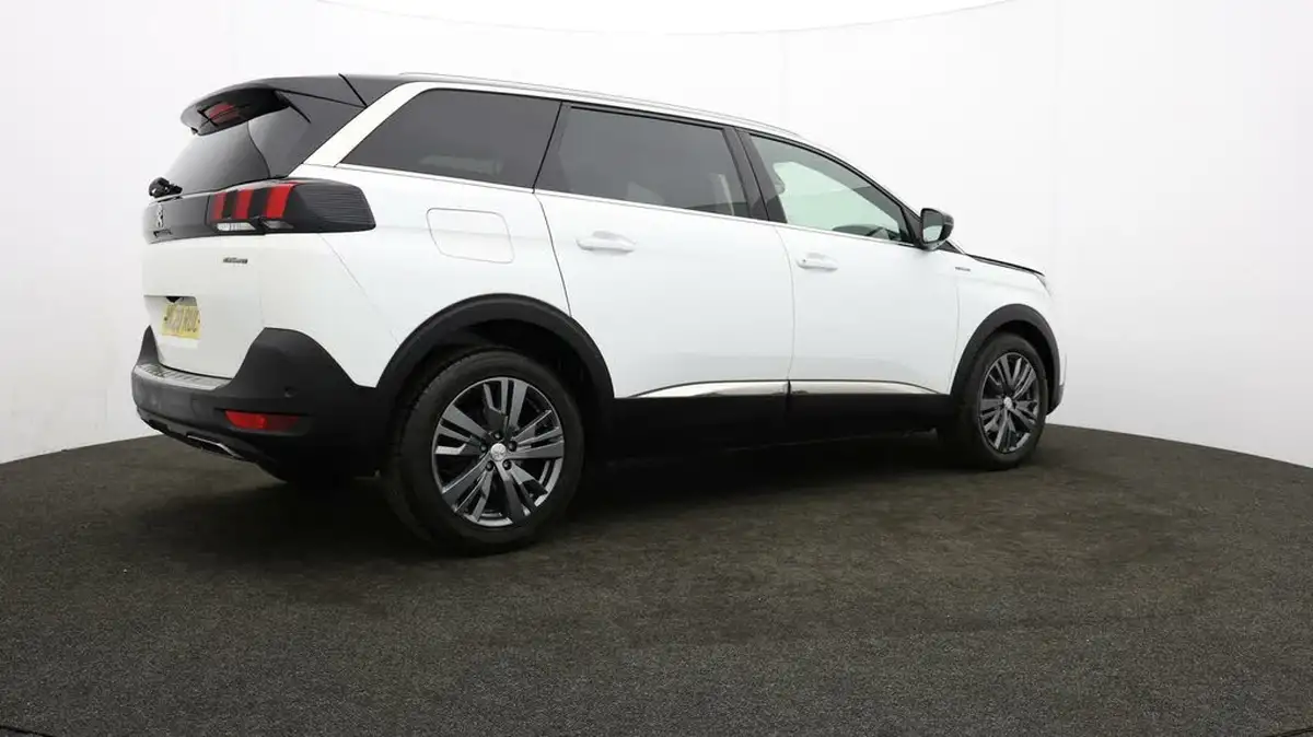 2020-peugeot-5008-suv-12-puretech-gt-line-big-33