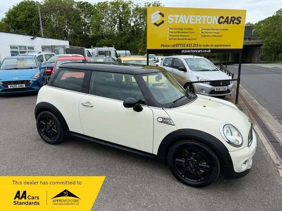 2013-mini-cooper-16-cooper-122bhp-sport-chili-hatchback-3d-big-0