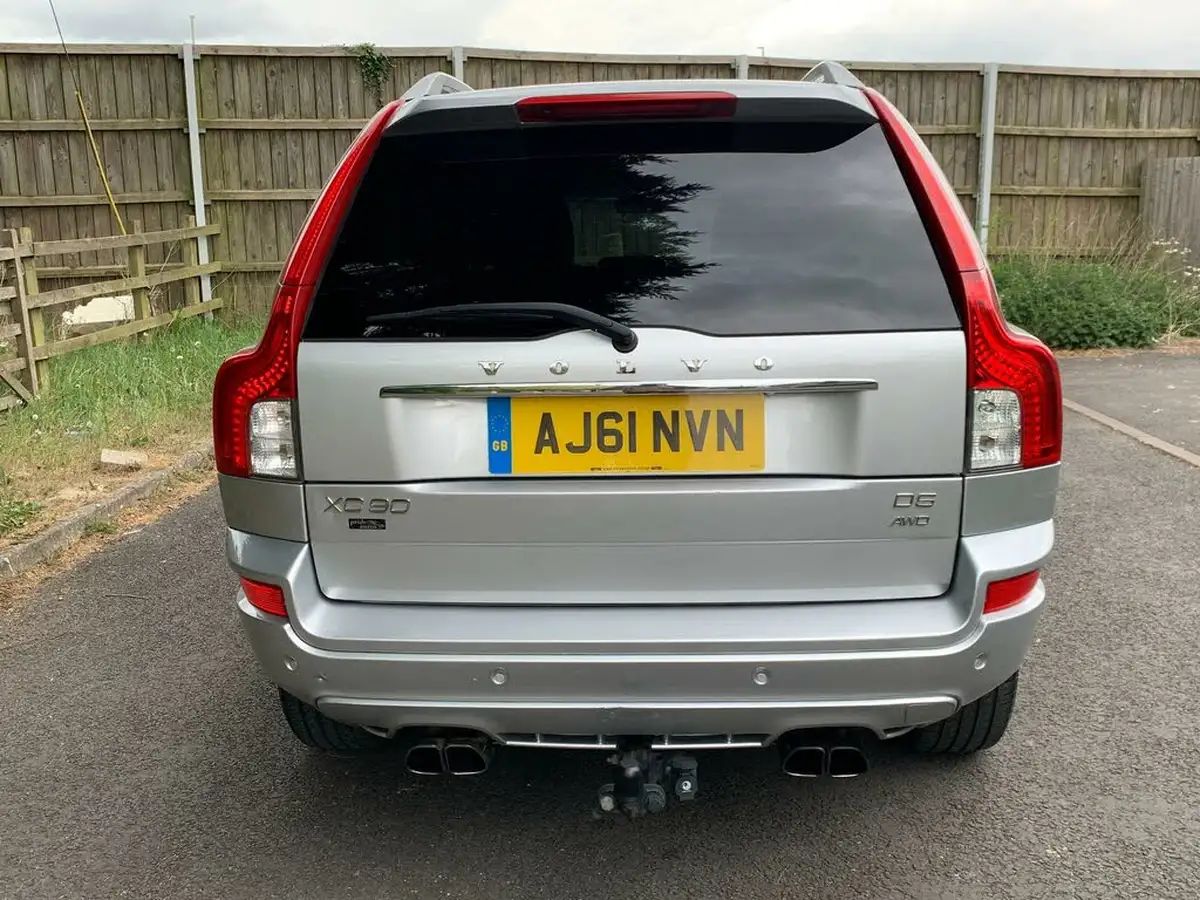 2012-volvo-xc90-24td-d5-r-design-200bhp-big-4