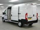 2023-peugeot-boxer-22-bluehdi-professional-premium-435-l3h2-small-9