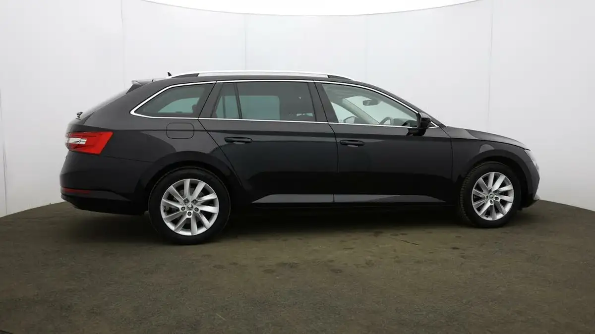 2021-skoda-superb-14-tsi-se-technology-156ps-estate-big-46