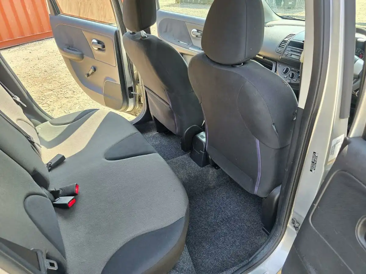 2010-nissan-note-16-visia-ac-auto-big-27