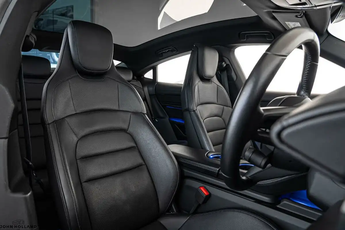 2021-porsche-taycan-e-4s-571ps-performance-battery-plus-big-12