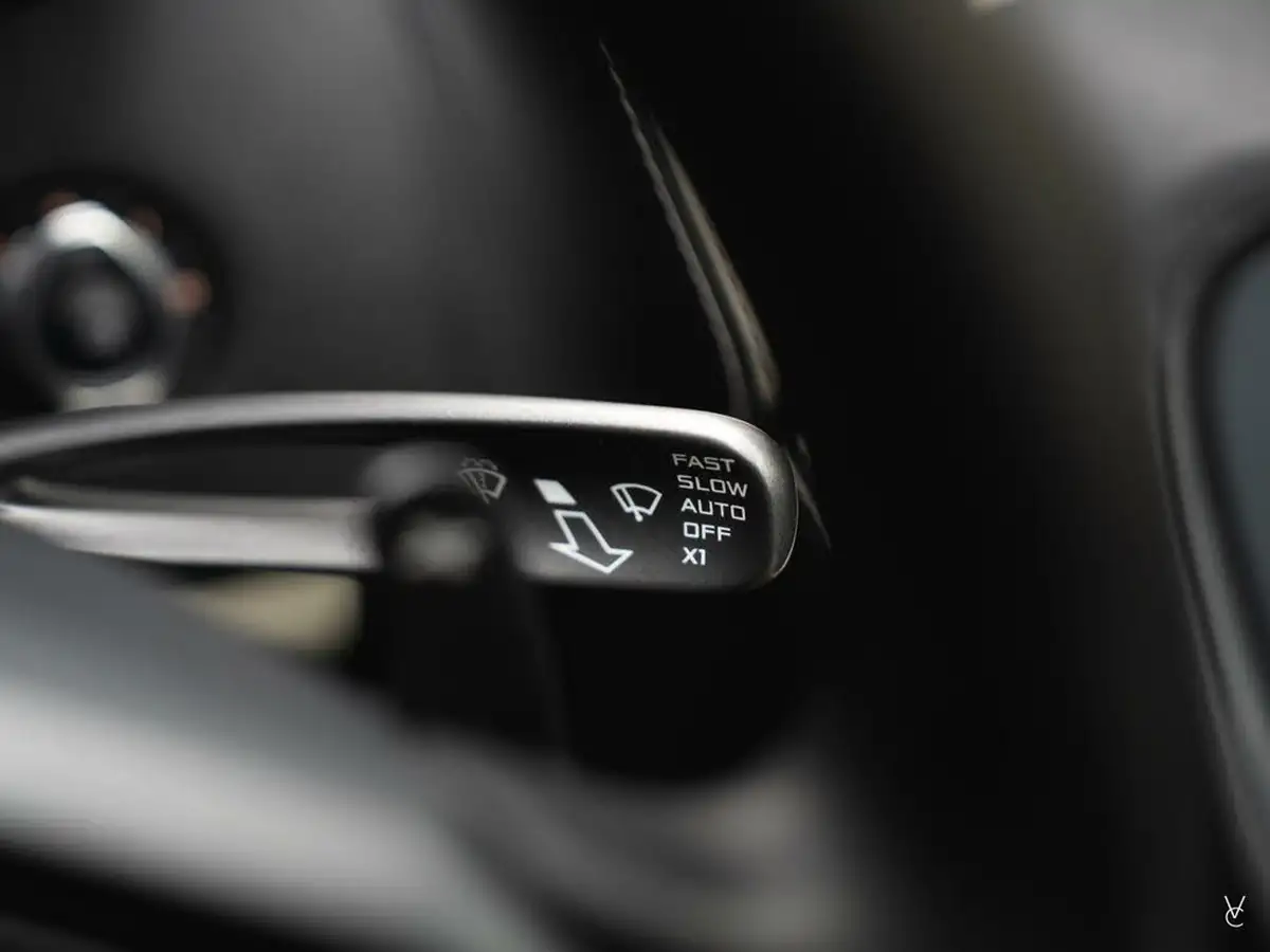 2016-mclaren-570s-38-big-19