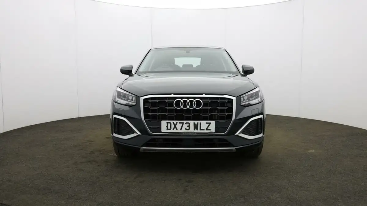 2023-audi-q2-10-30-tfsi-sport-big-34