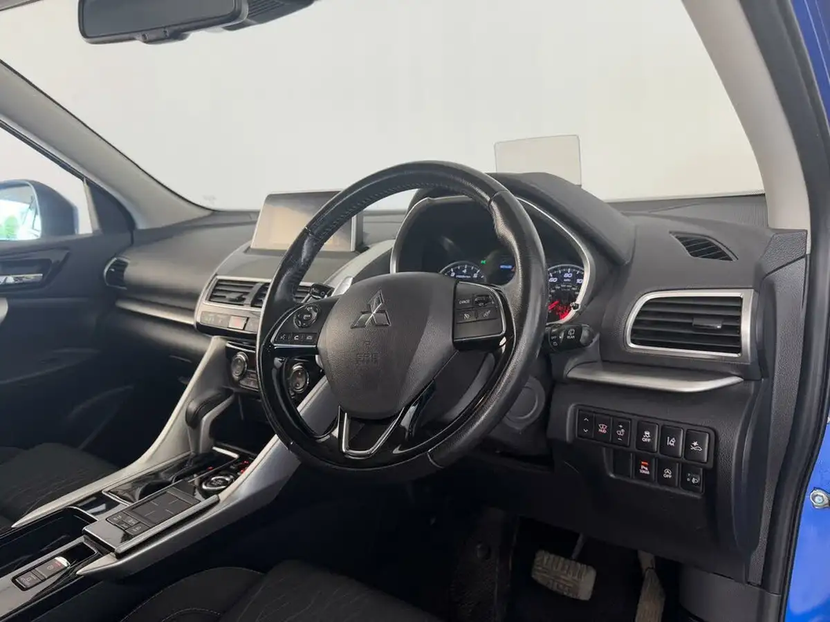 2019-mitsubishi-eclipse-cross-15-3-4wd-auto-big-12