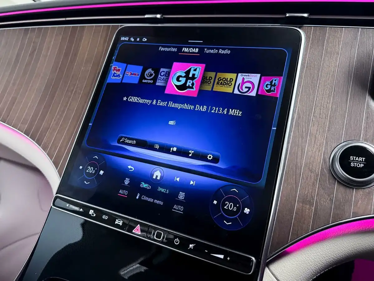 2022-mercedes-benz-eqs-e-eqs-450-exclusive-luxury-333ps-big-40