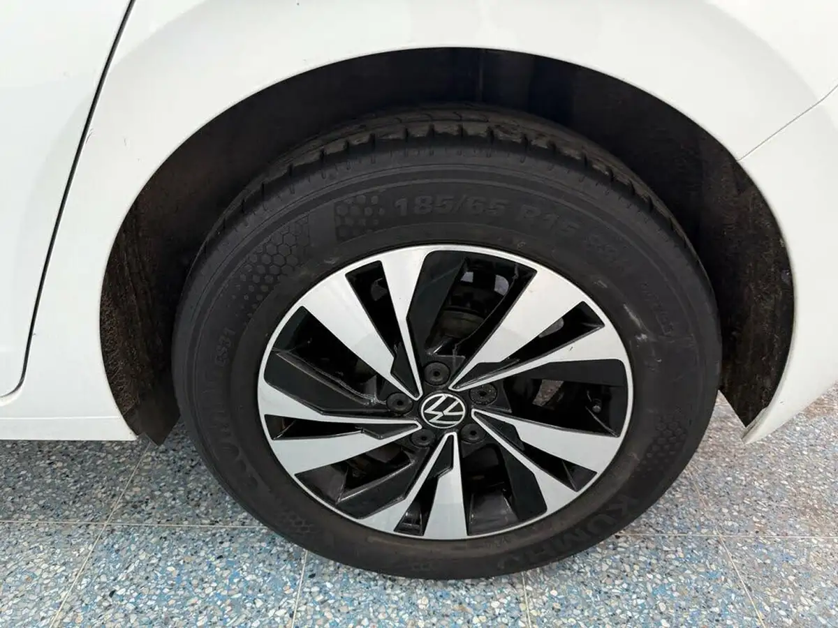 2021-volkswagen-polo-10-match-big-11