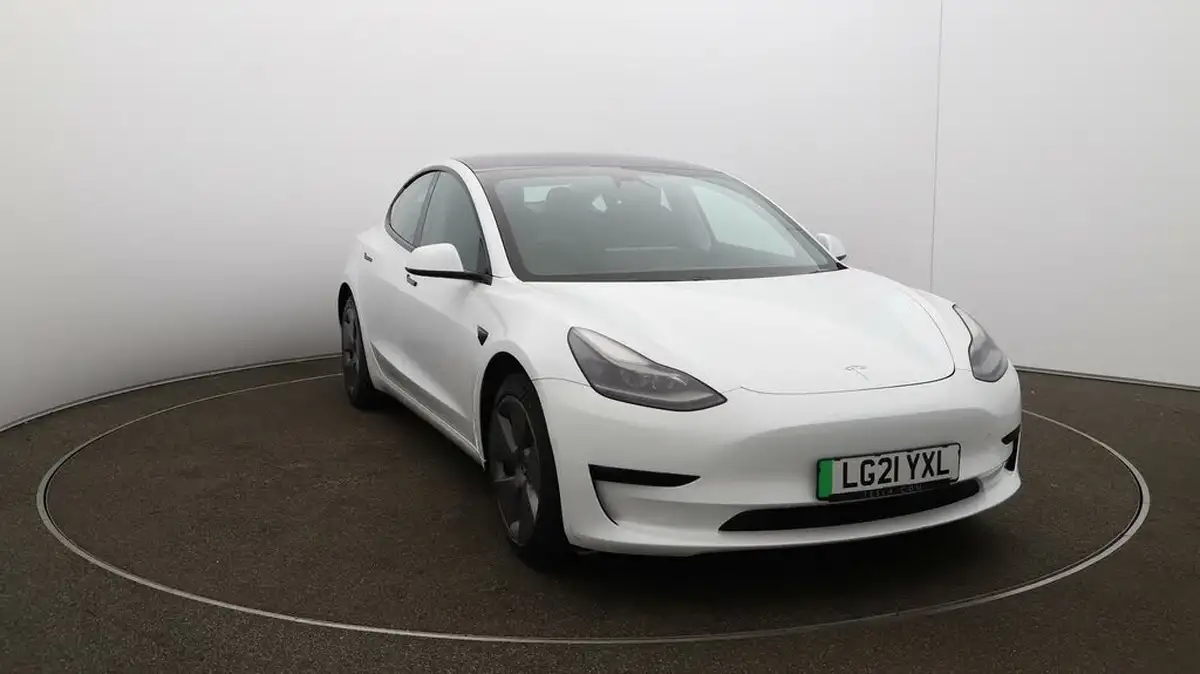 2021-tesla-model-3-e-long-range-4x4-big-33