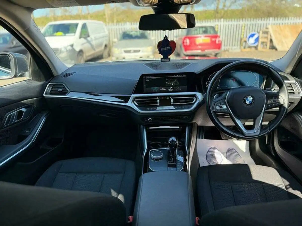 2021-bmw-3-series-20-330e-se-pro-touring-5d-big-46