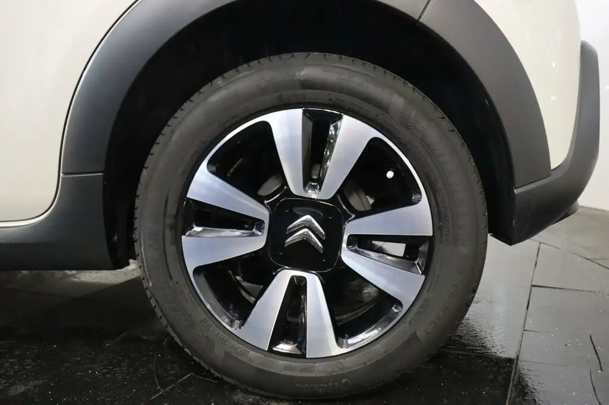 2023-citroen-c3-12-puretech-c-series-edition-83ps-ss-big-29