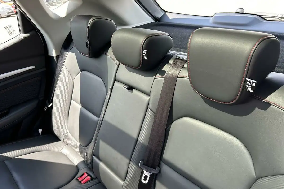2022-mg-zs-suv-e-trophy-ev-176ps-big-9