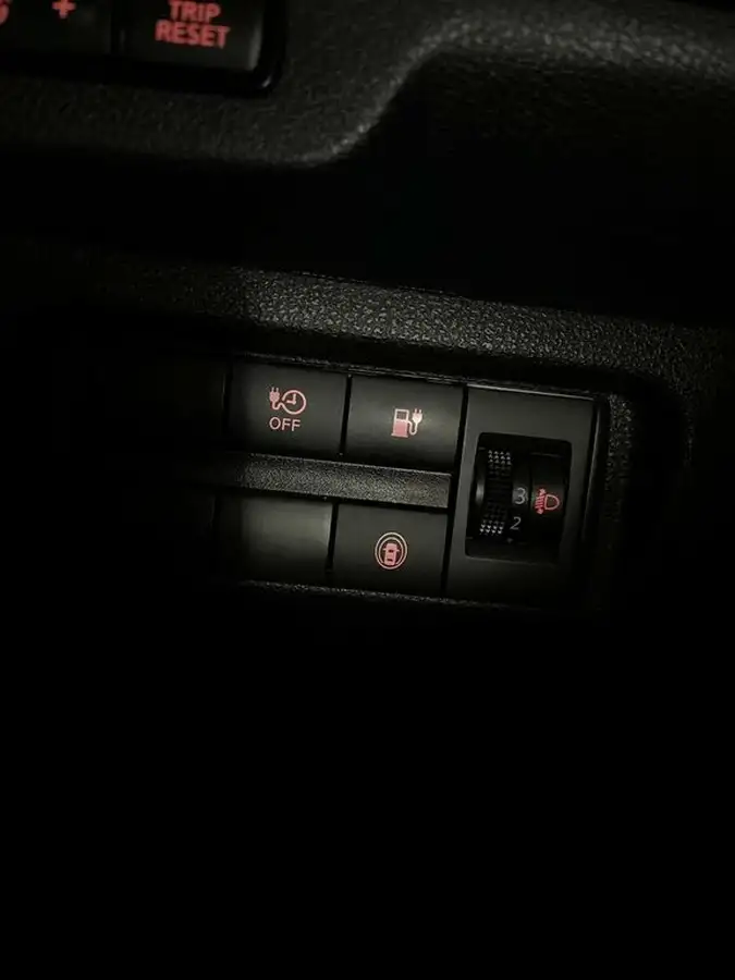 2022-nissan-leaf-e-acenta-39kwh-big-22