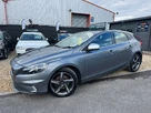 2015-volvo-v40-20td-d2-r-design-lux-nav-small-2