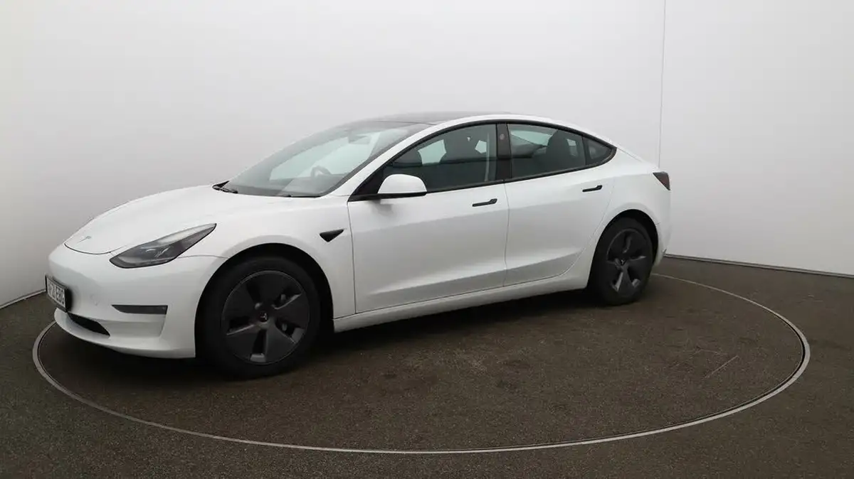 2021-tesla-model-3-e-long-range-4x4-big-59