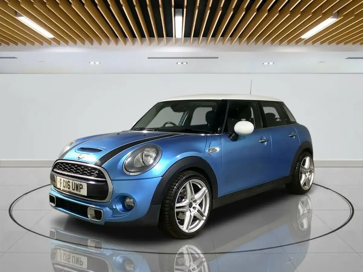 2016-mini-cooper-20-cooper-s-ss-hatchback-5d-big-2