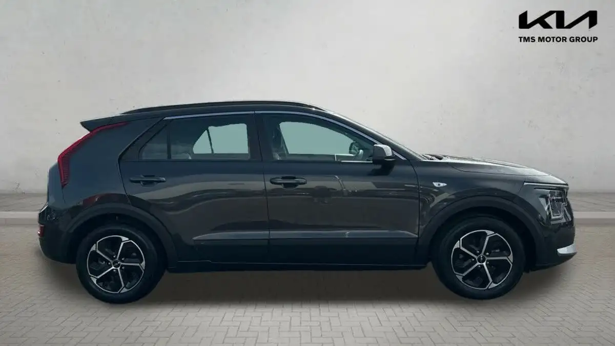 2022-kia-niro-16-gdi-139bhp-hev-132kwh-big-3