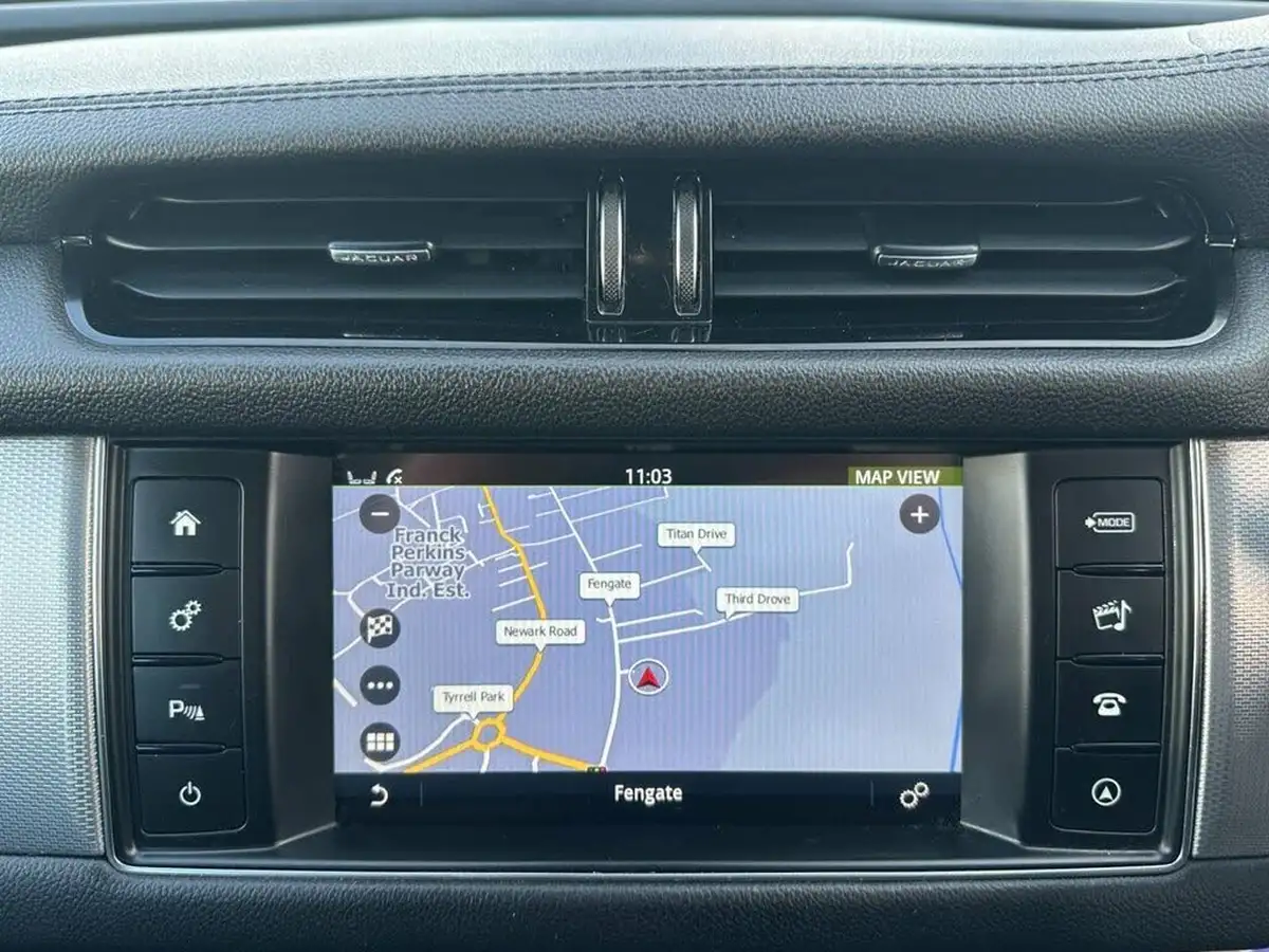 2018-jaguar-xf-20td-prestige-180ps-saloon-4d-1999cc-auto-big-21