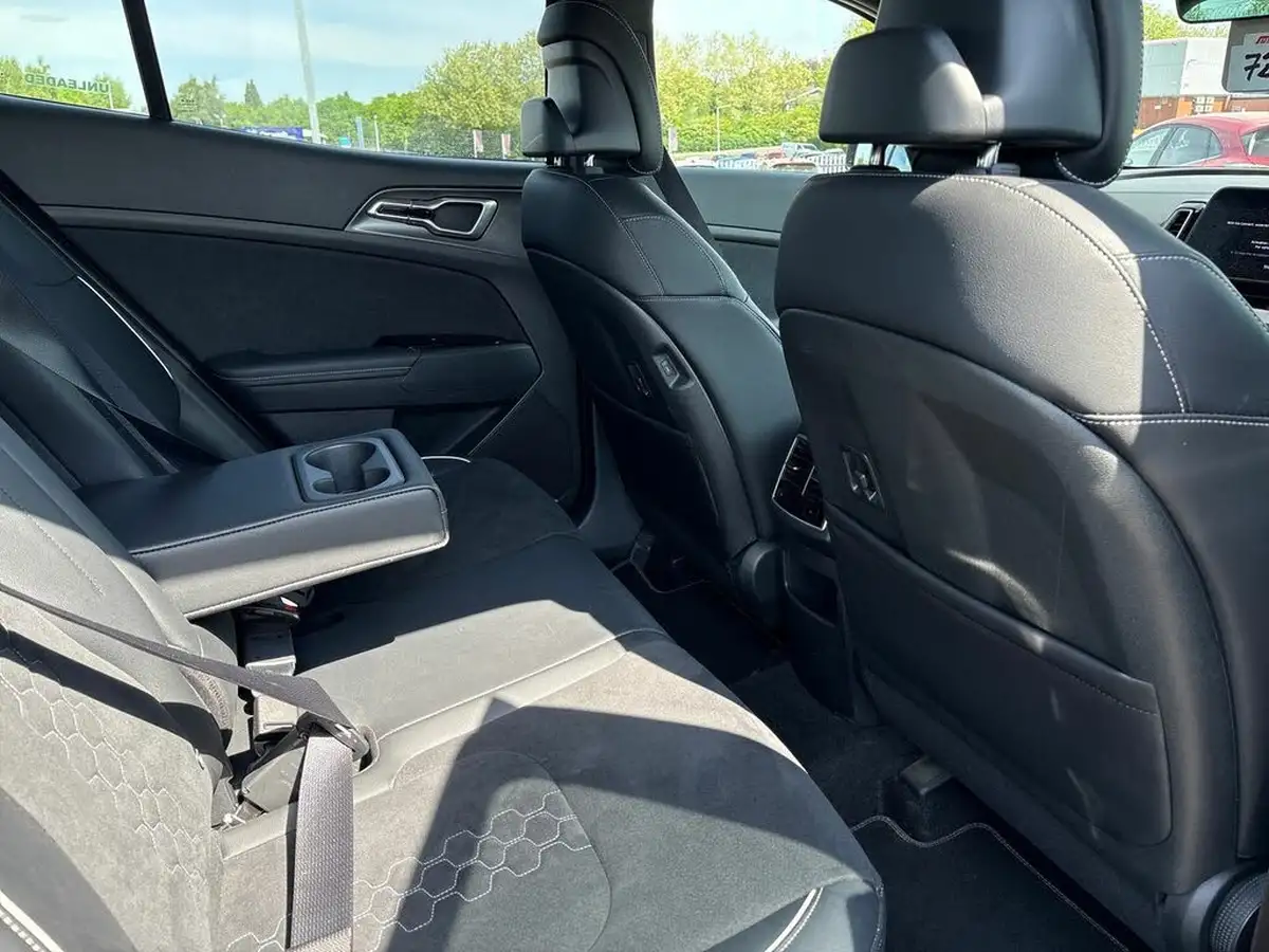 2024-kia-sportage-16-t-gdi-gt-line-157bhp-48v-dct-big-26
