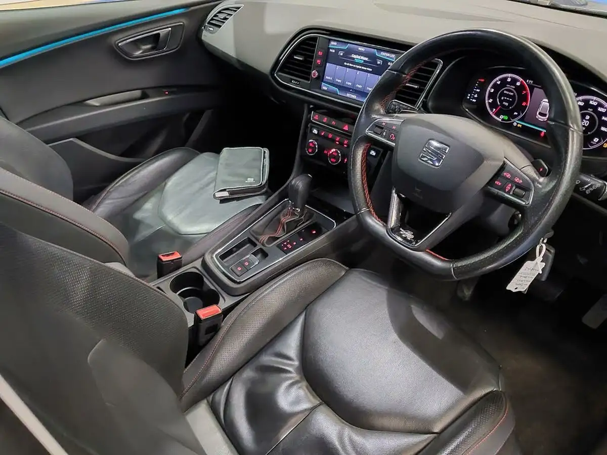 2018-seat-leon-20-tsi-fr-sport-estate-big-10