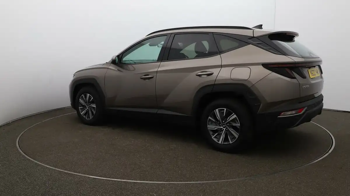2022-hyundai-tucson-16-t-gdi-se-connect-150ps-big-34