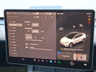 2022-tesla-model-y-e-long-range-small-14