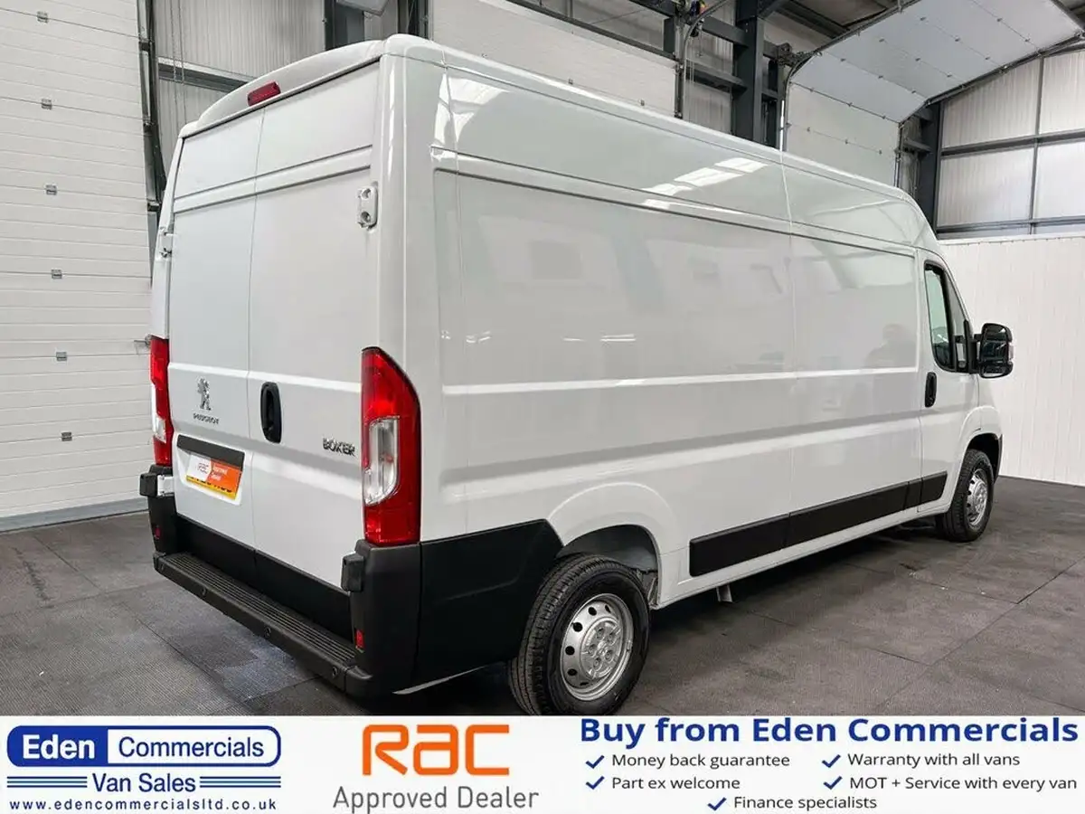 2025-peugeot-boxer-22-bluehdi-professional-premium-335-l3h2-panel-big-2