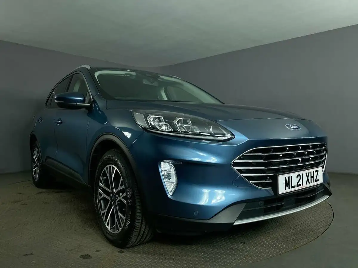2021-ford-kuga-15-titanium-edition-big-10