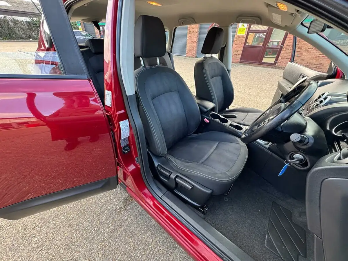 2010-nissan-qashqai-15td-acenta-big-43