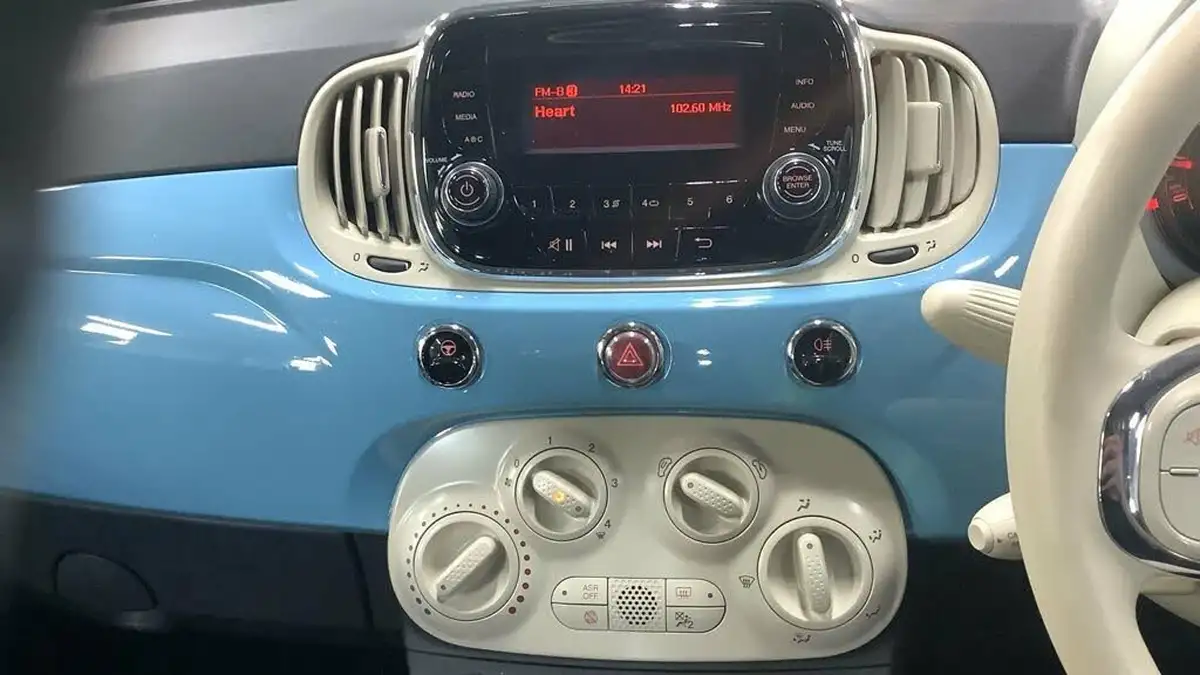 2017-fiat-500-12-pop-star-big-5