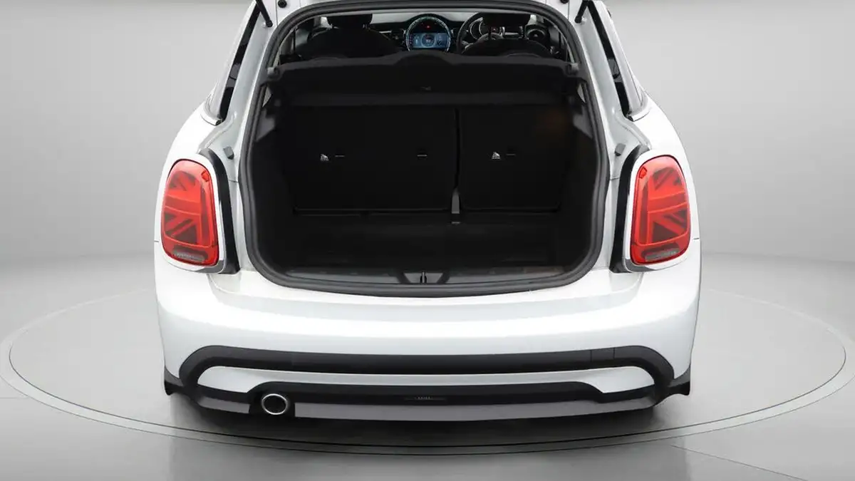 2022-mini-cooper-15-cooper-classic-hatchback-5d-auto-big-16
