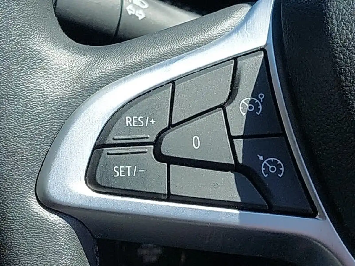 2021-dacia-sandero-10-tce-comfort-90bhp-big-17