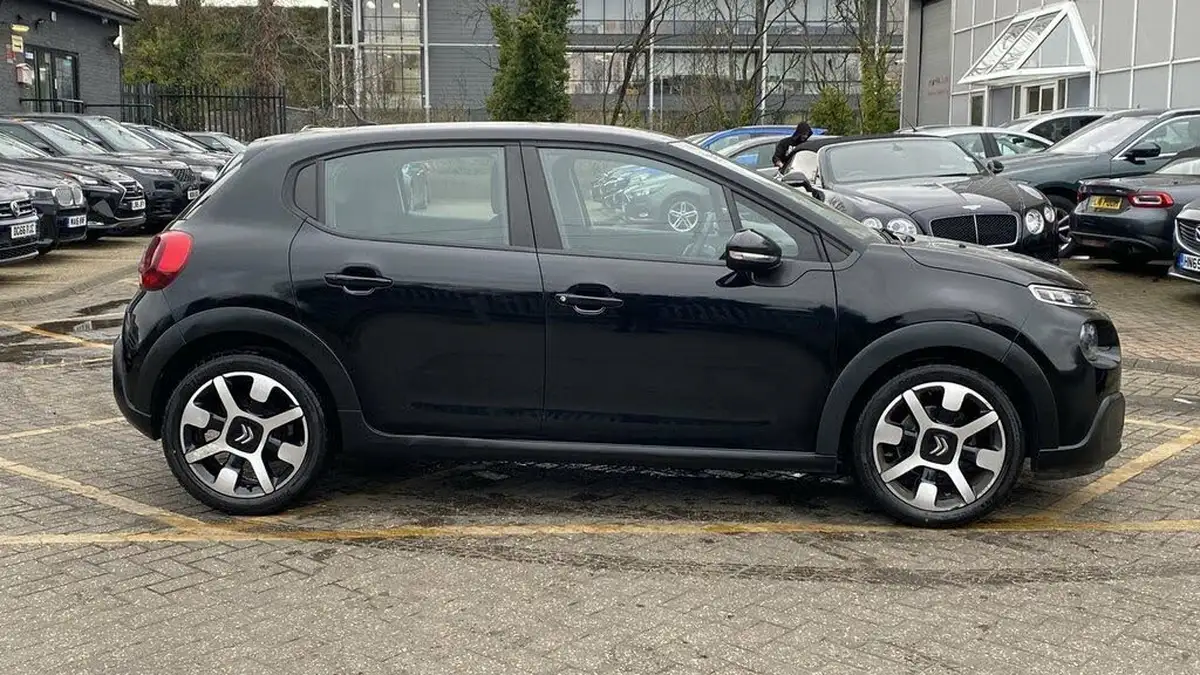 2017-citroen-c3-12-puretech-feel-82ps-big-10