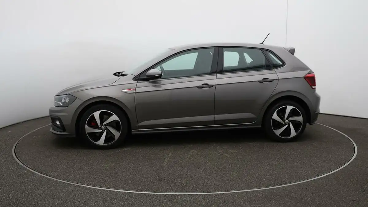 2019-volkswagen-polo-20-tsi-gti-big-64