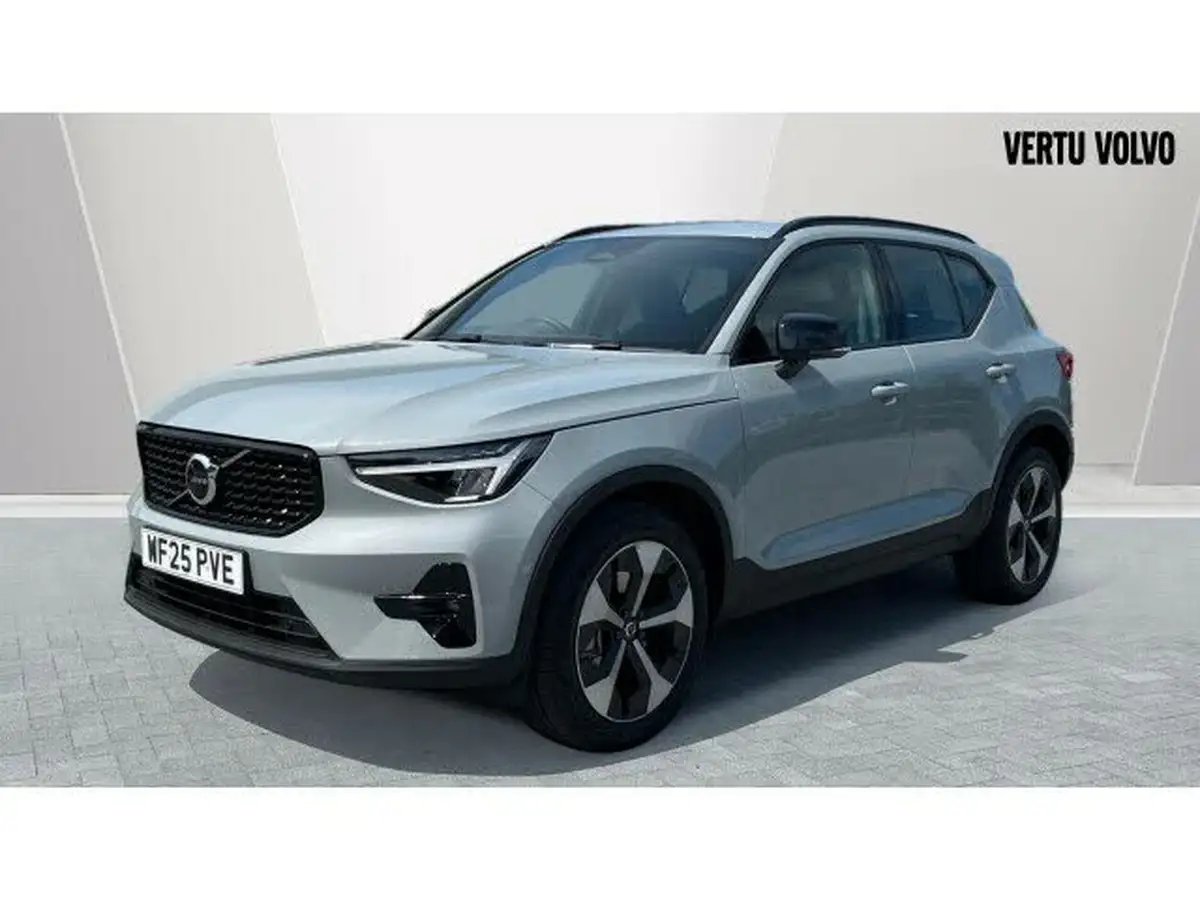 2025-volvo-xc40-20-b4-plus-big-5