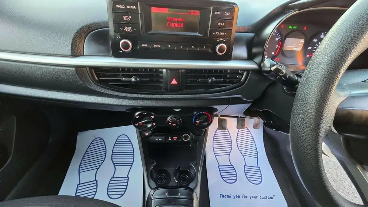 2018-kia-picanto-10-1-66bhp-big-12