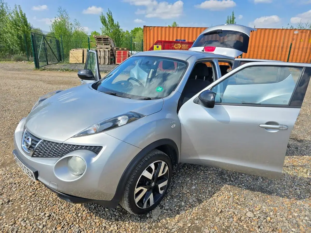2014-nissan-juke-16-n-tec-16v-1598cc-cvt-big-10