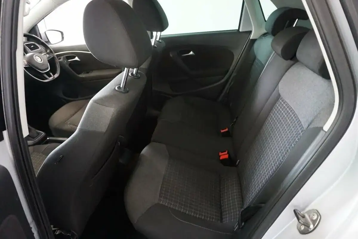 2017-volkswagen-polo-12-tsi-match-edition-ss-5d-dsg-big-34
