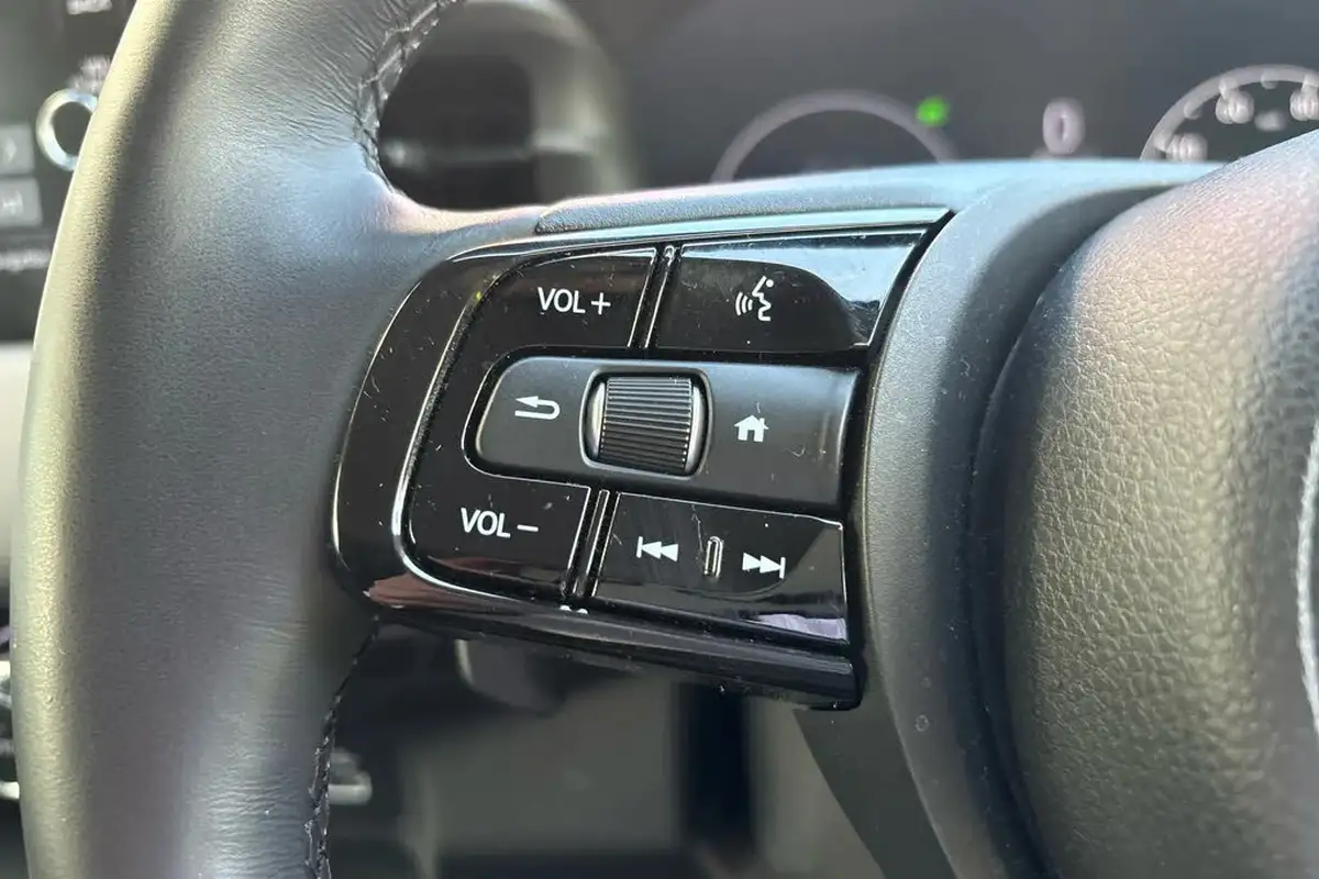 2023-honda-hr-v-15-i-mmd-advance-big-14