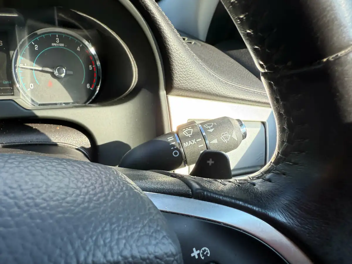 2015-jaguar-xf-22td-luxury-163ps-saloon-4d-big-78