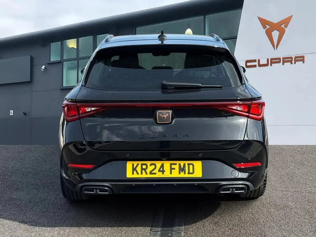 2024-cupra-leon-nf-15-etsi-v1-estate-big-3